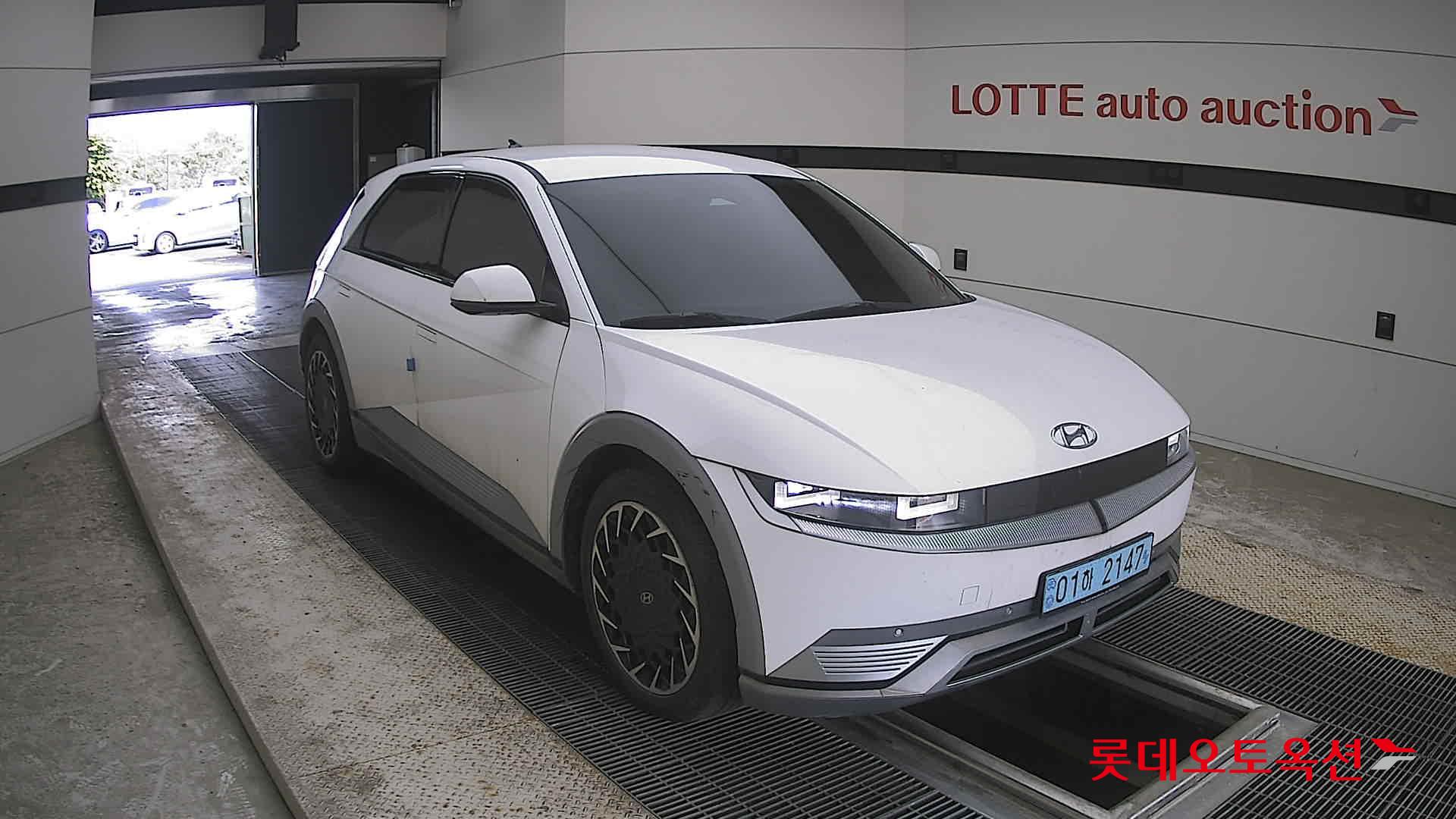 2022 - hyundai ioniq