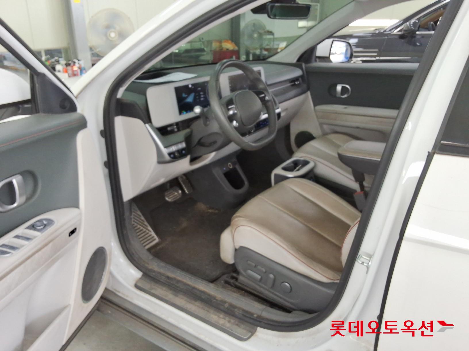 2022 - hyundai ioniq