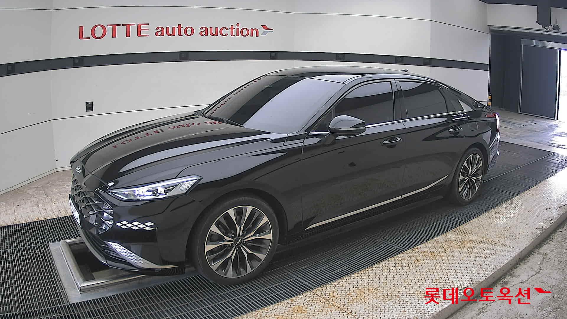 2022 - kia k8