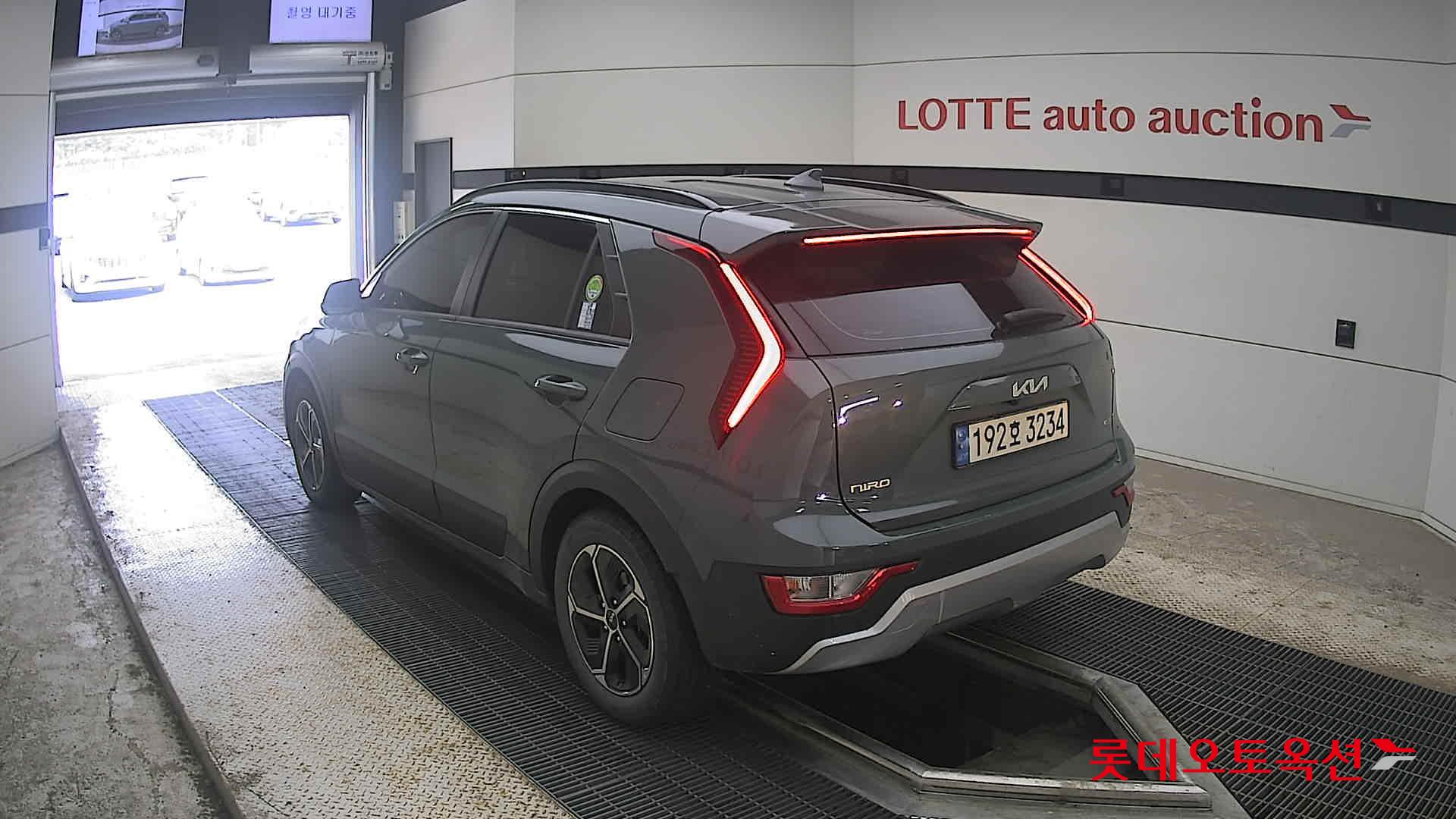 2022 - kia niro