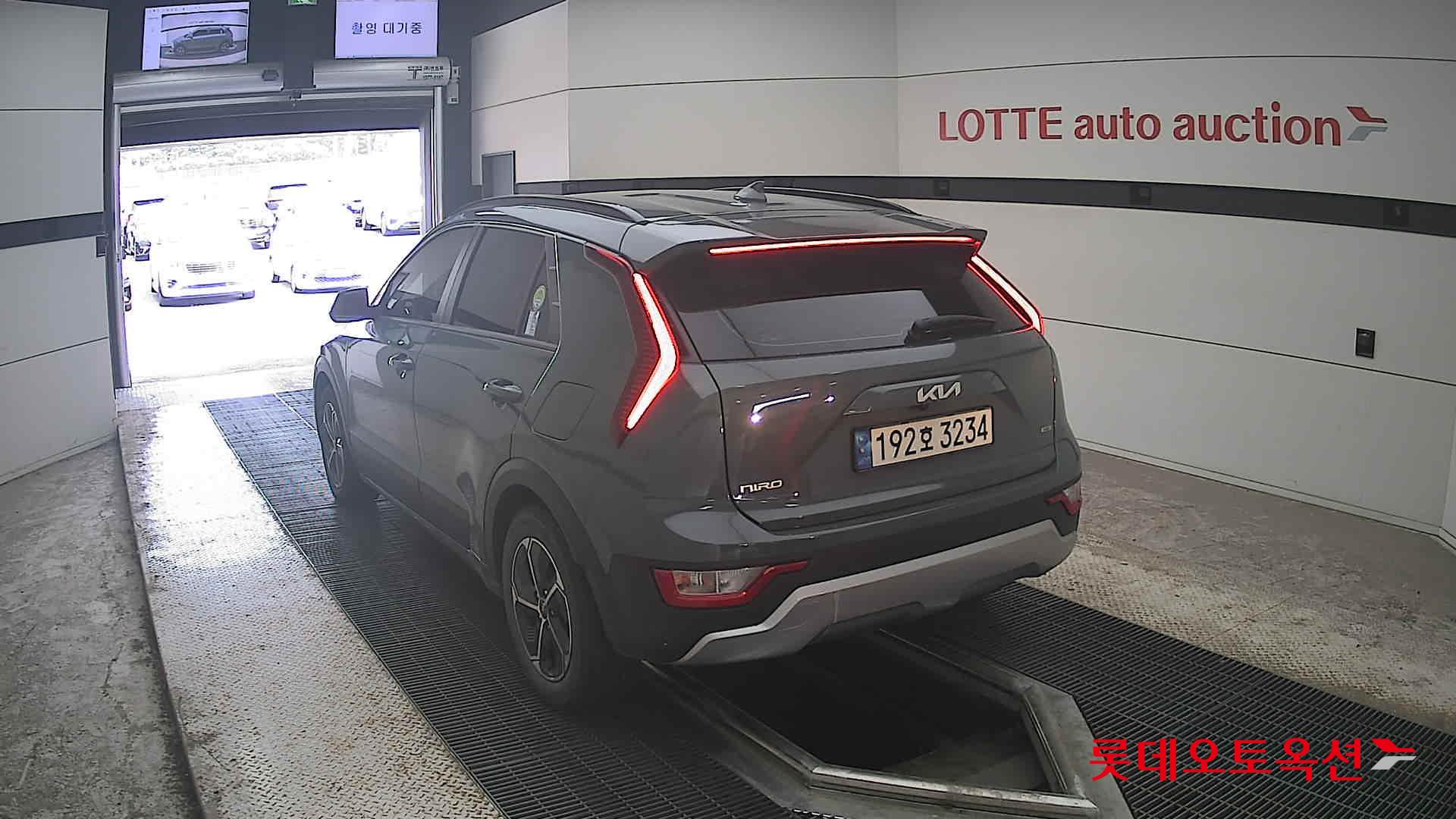 2022 - kia niro