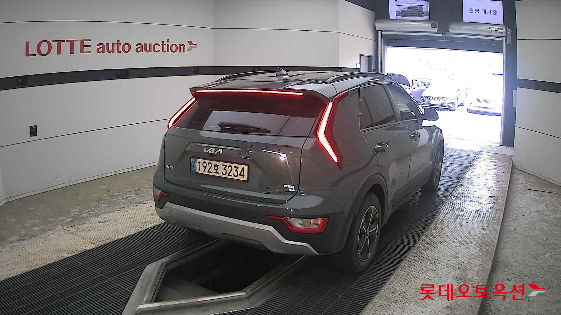2022 - kia niro