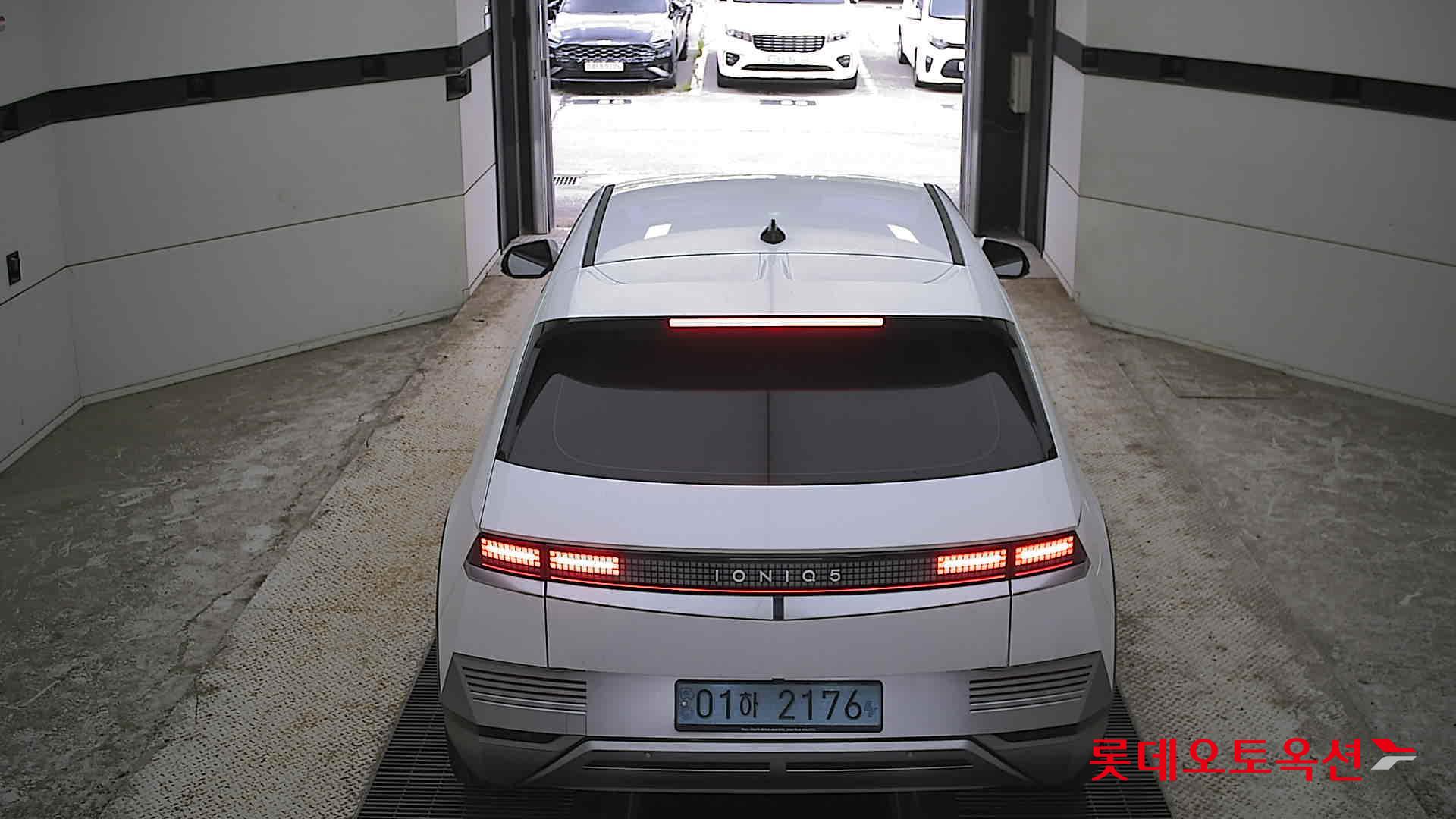 2022 - hyundai ioniq