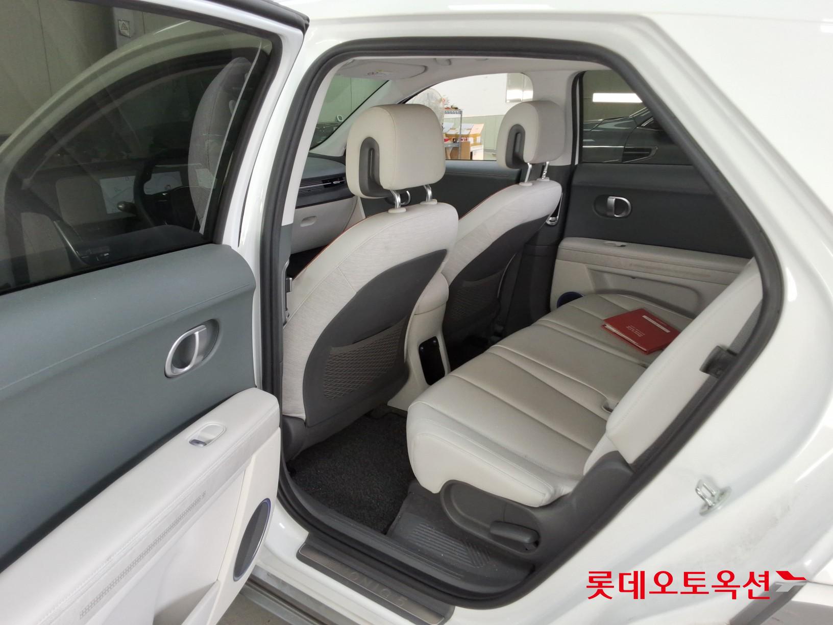 2022 - hyundai ioniq