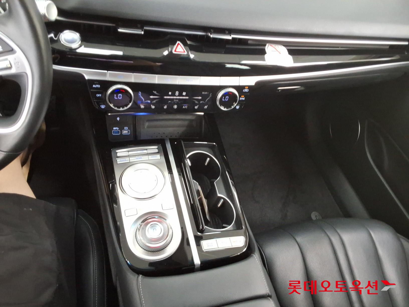 2021 - genesis g80