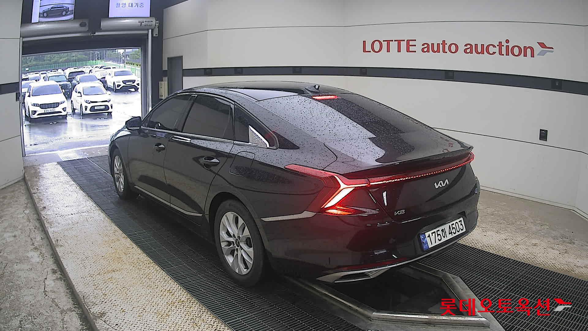 2023 - kia k8