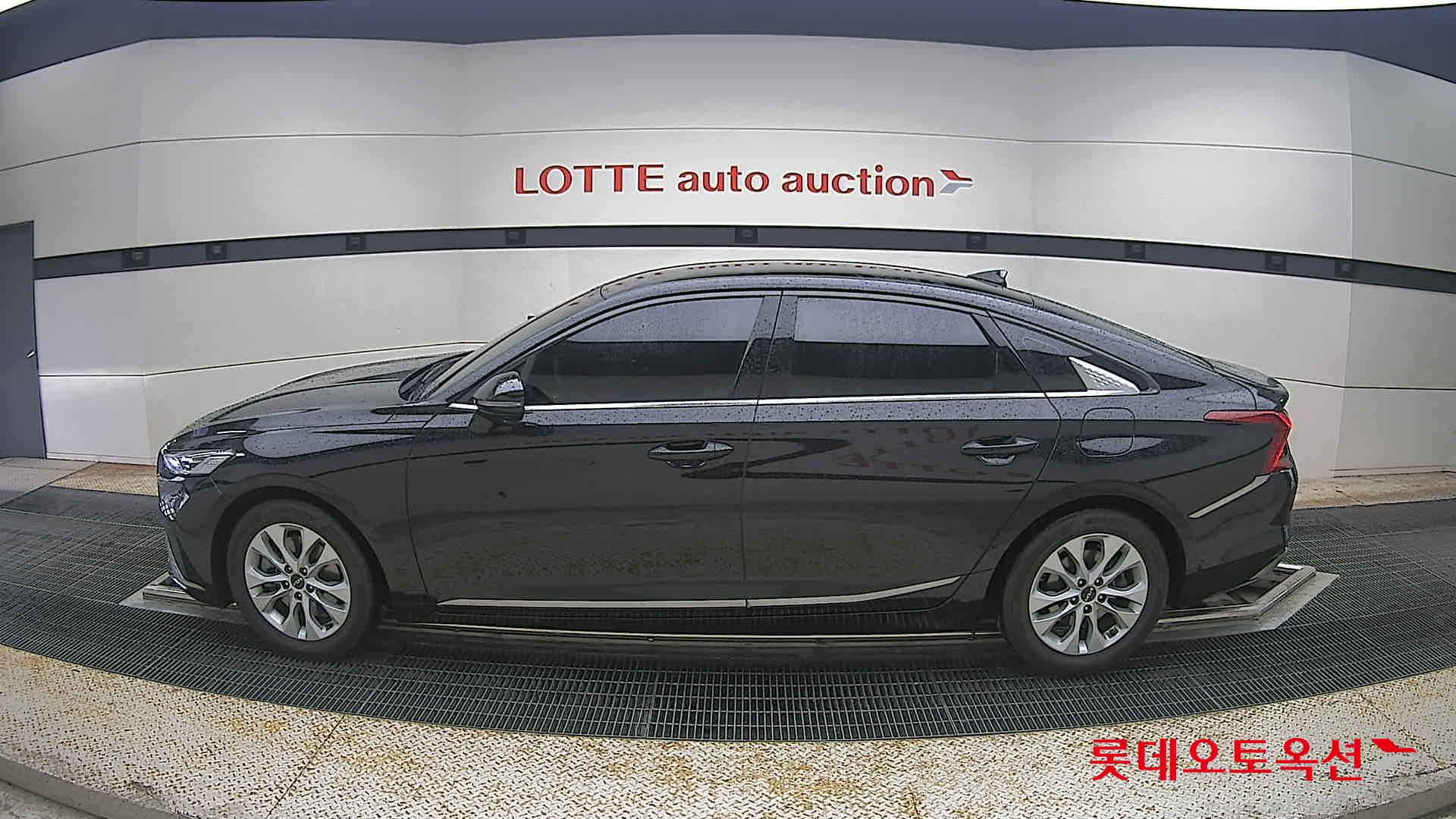 2023 - kia k8