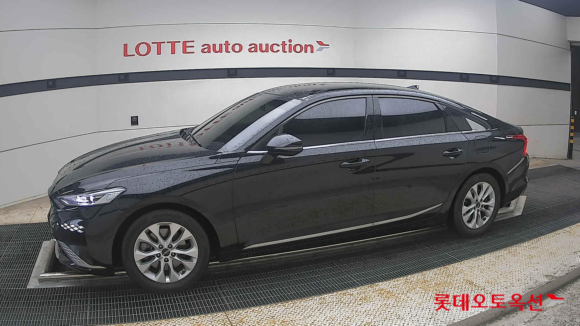 2023 - kia k8