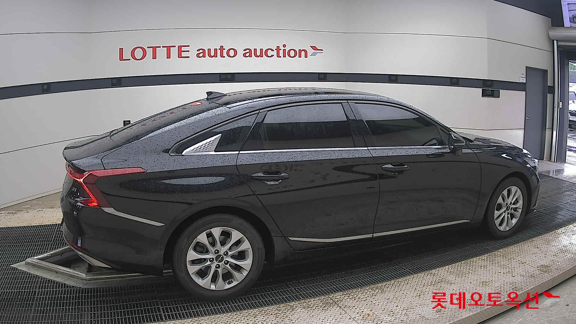 2023 - kia k8