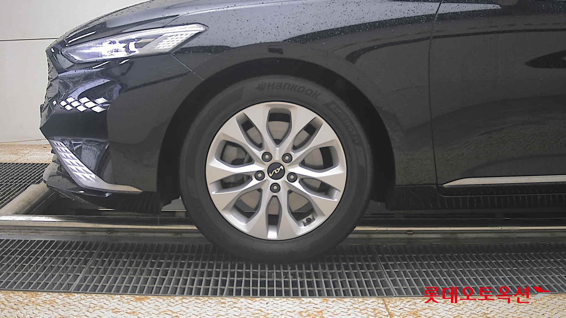 2023 - kia k8