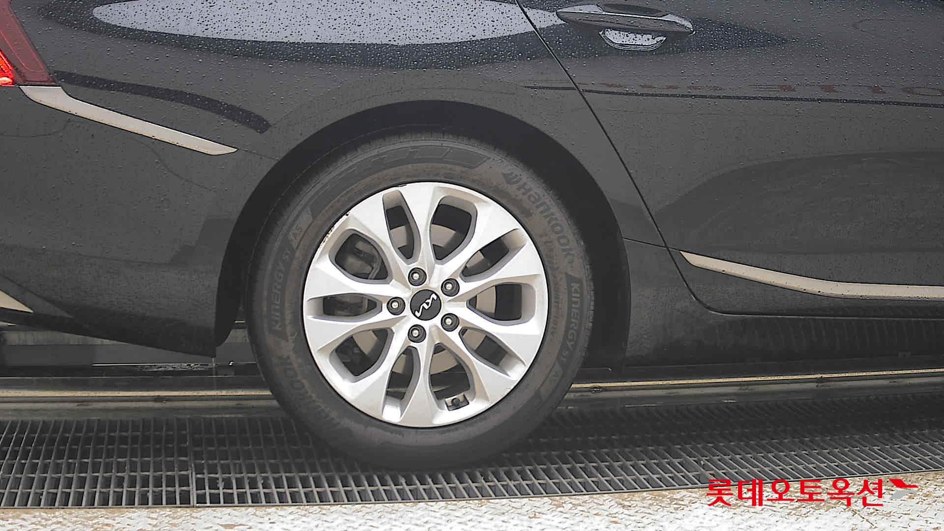 2023 - kia k8