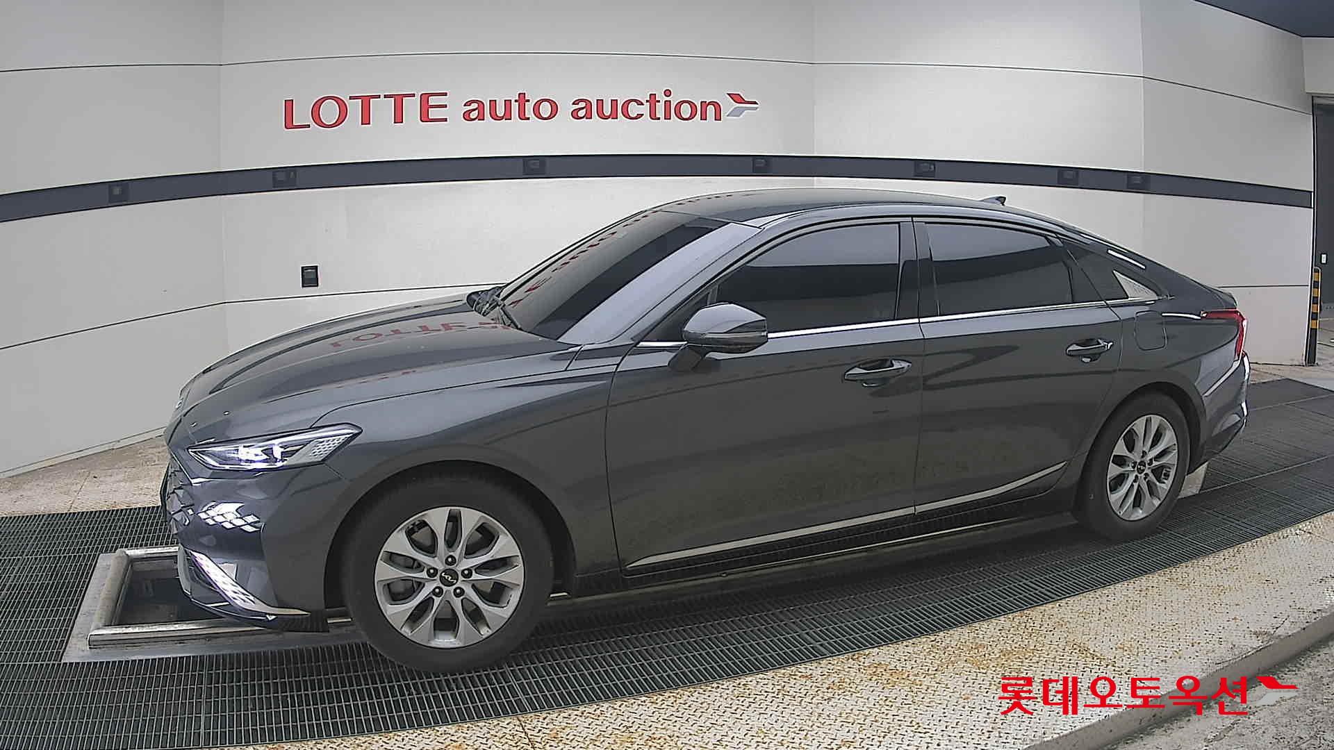 2023 - kia k8