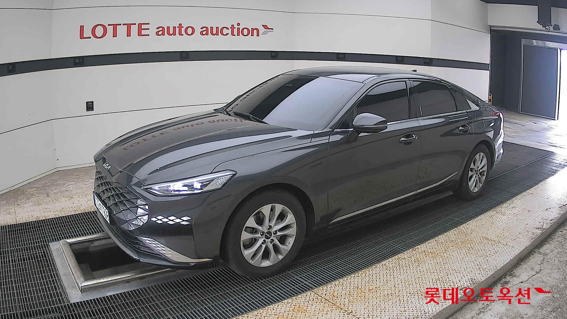 2023 - kia k8
