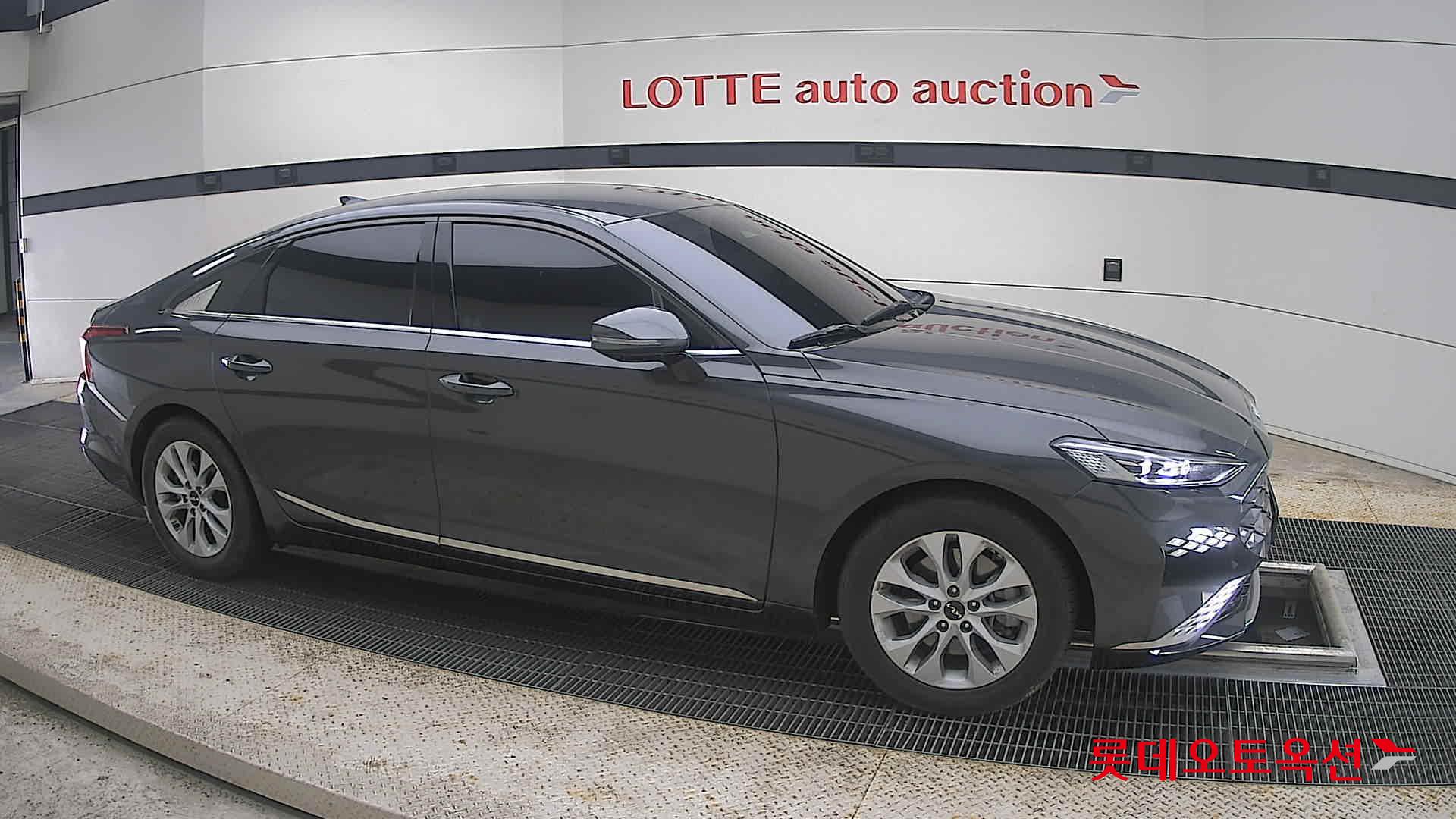 2023 - kia k8