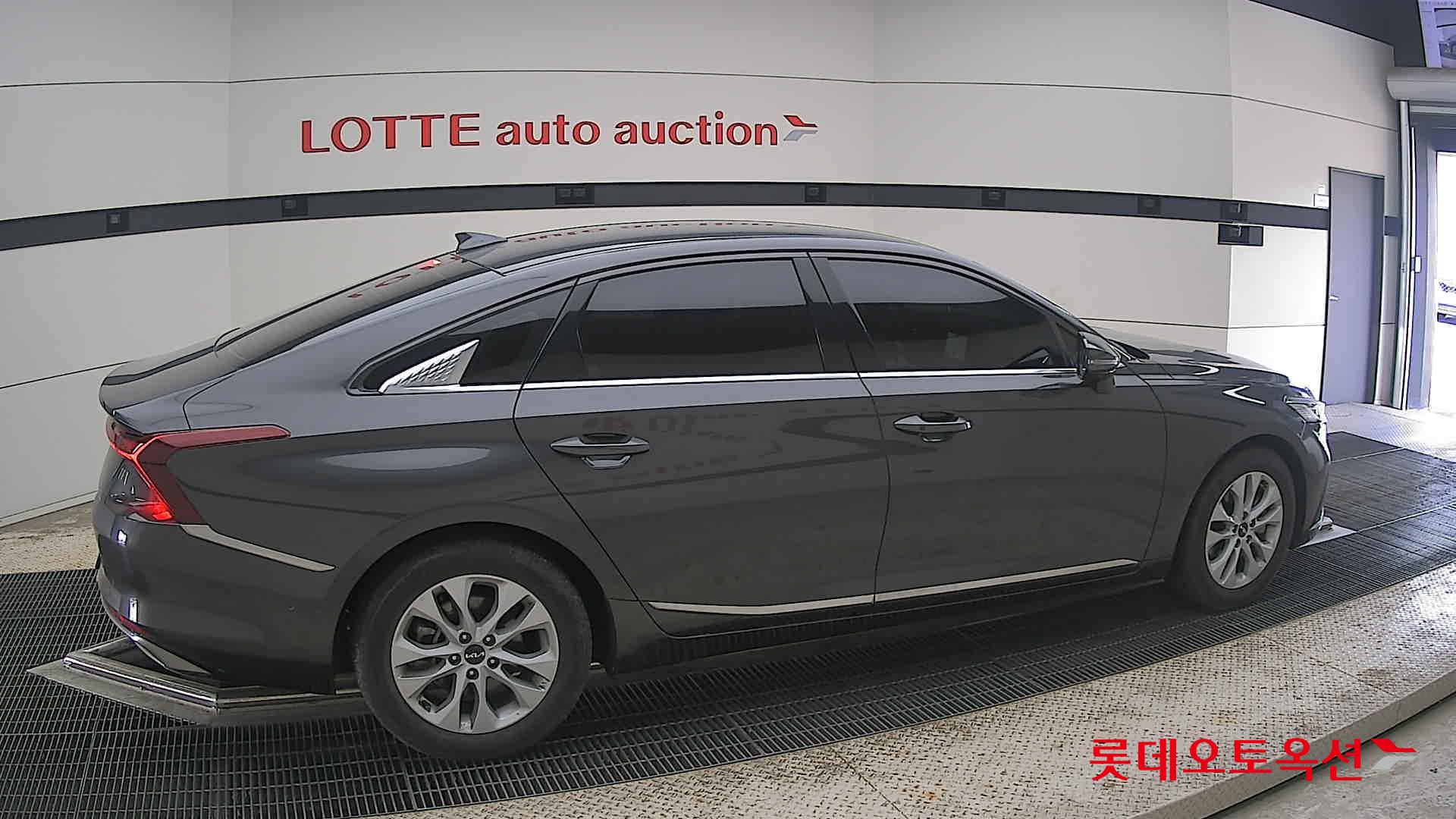 2023 - kia k8
