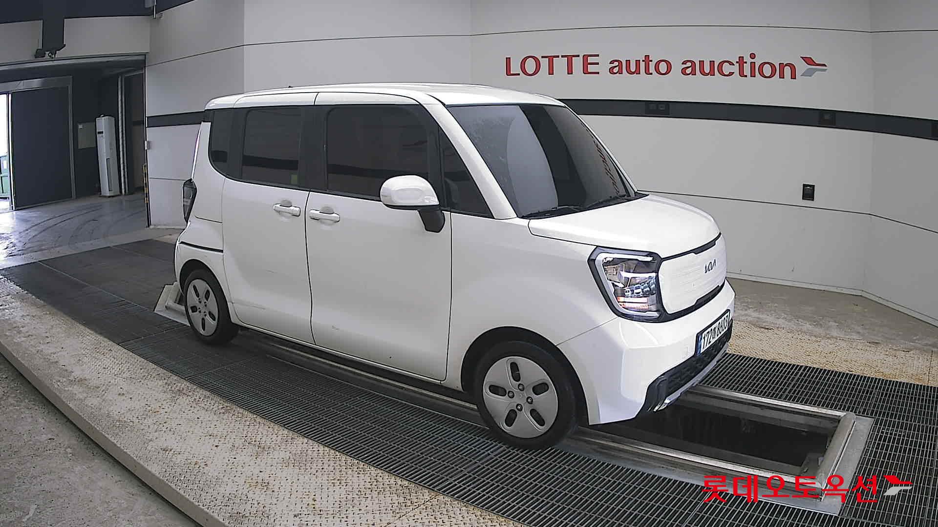 2023 - kia ray