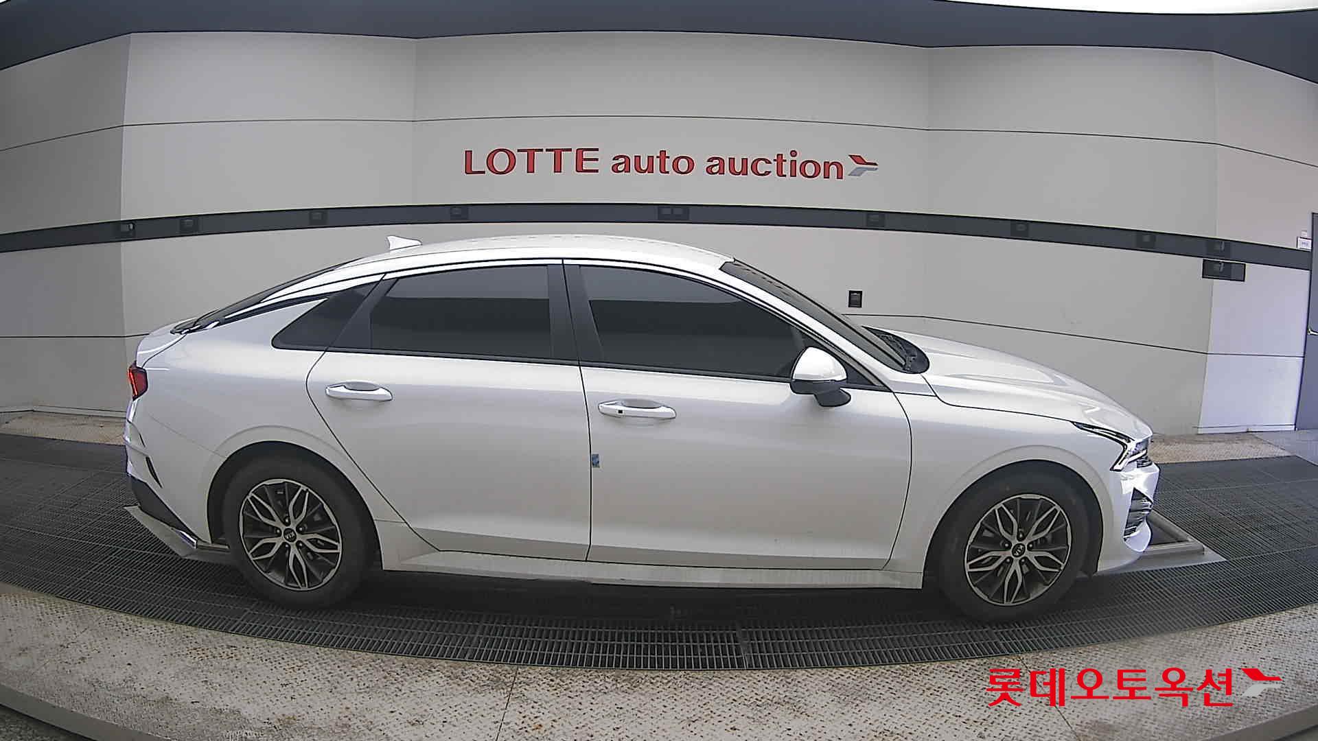 2020 - kia k5