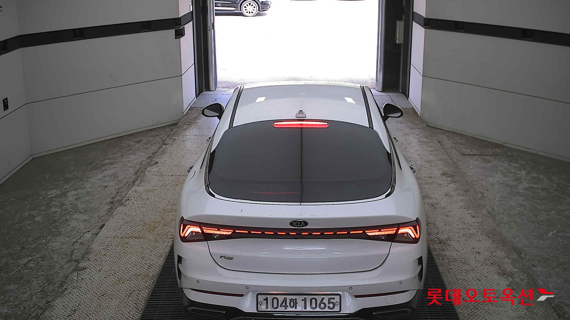 2020 - kia k5