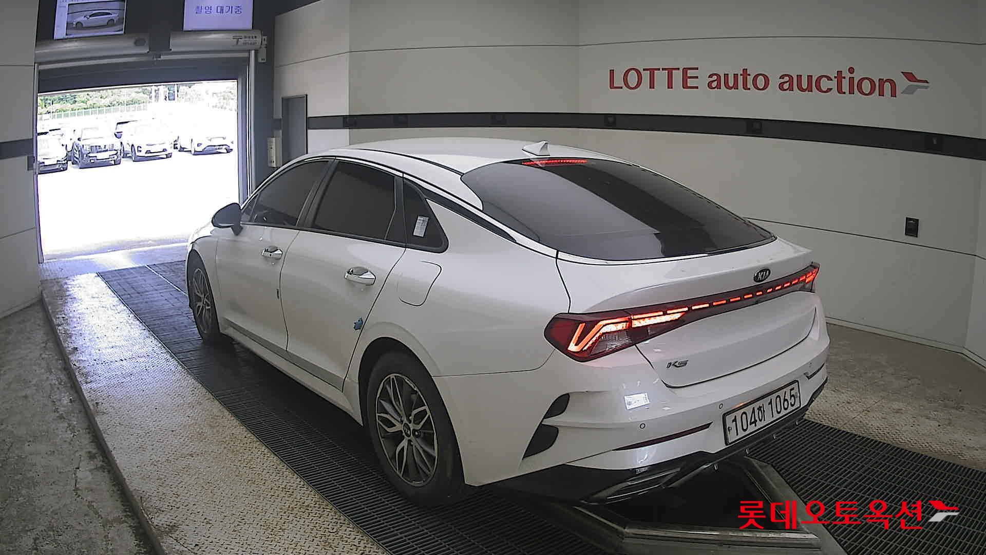 2020 - kia k5
