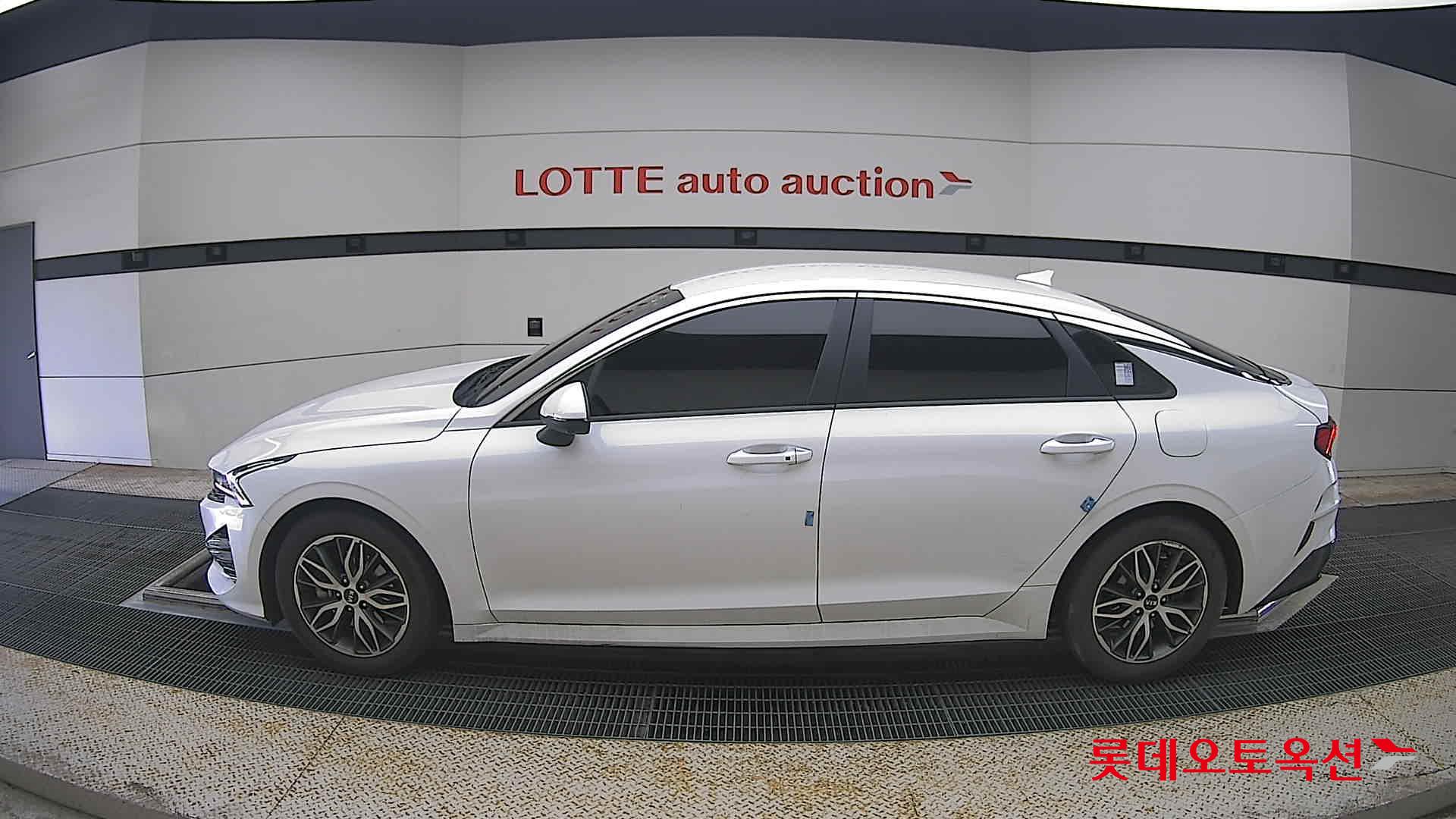 2020 - kia k5