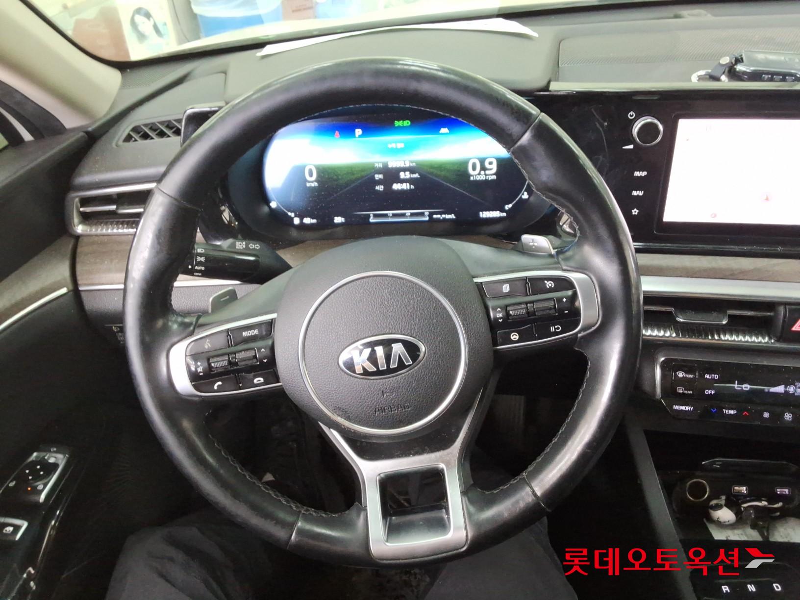 2020 - kia k5