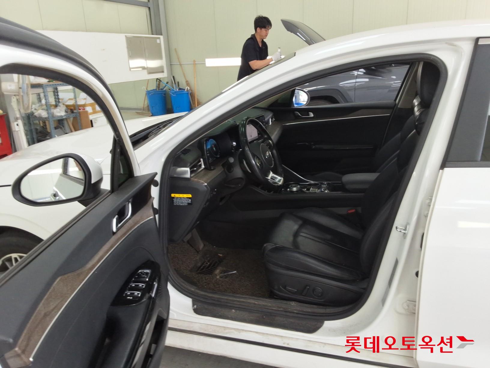 2020 - kia k5