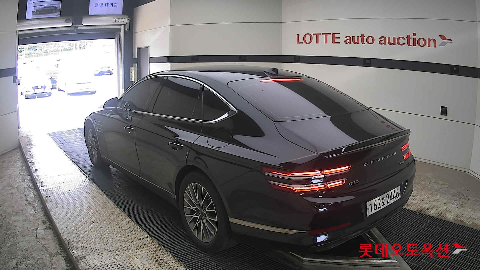 2021 - genesis g80