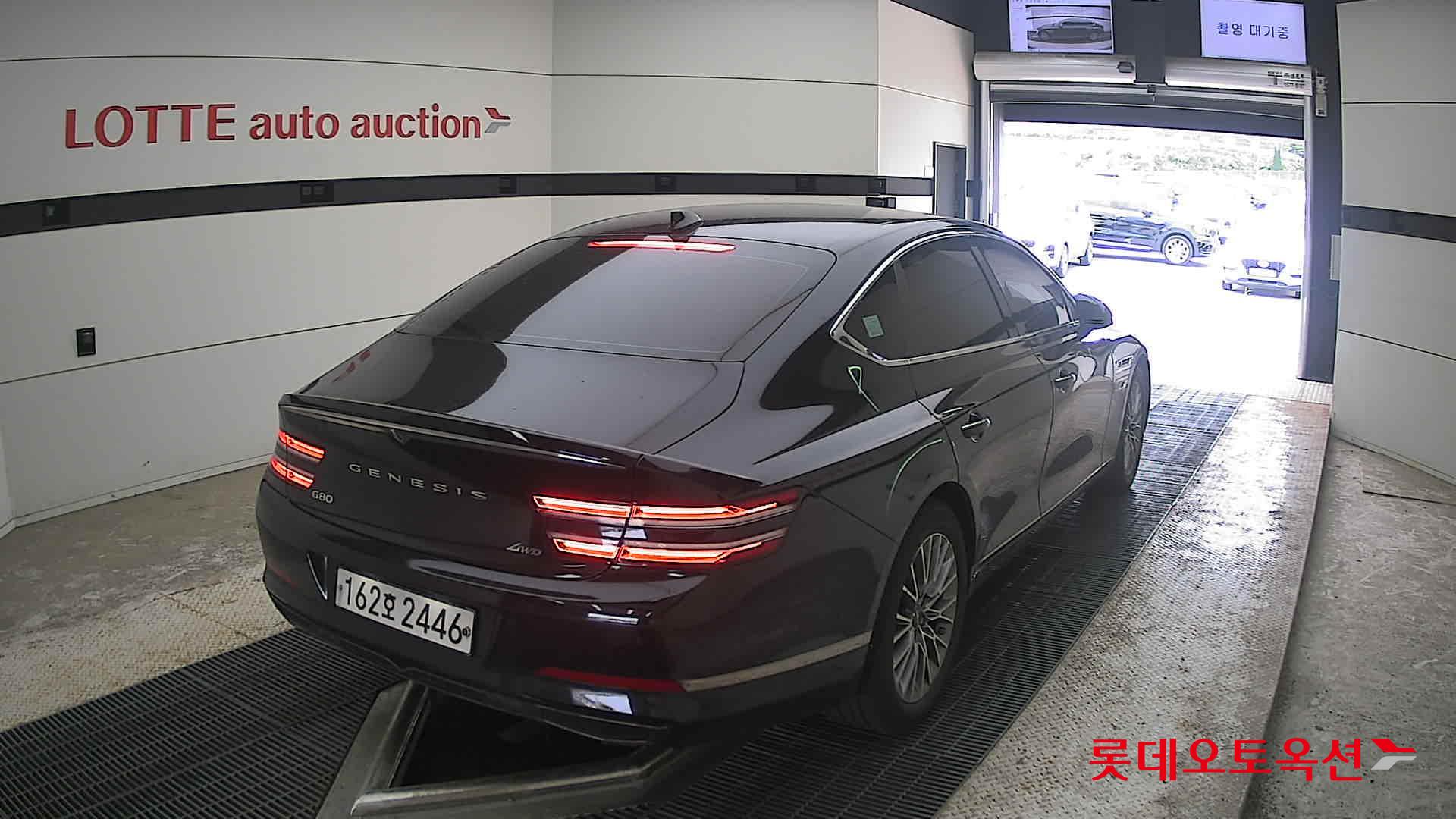2021 - genesis g80