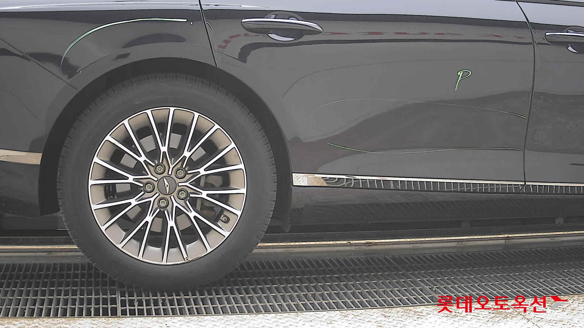 2021 - genesis g80