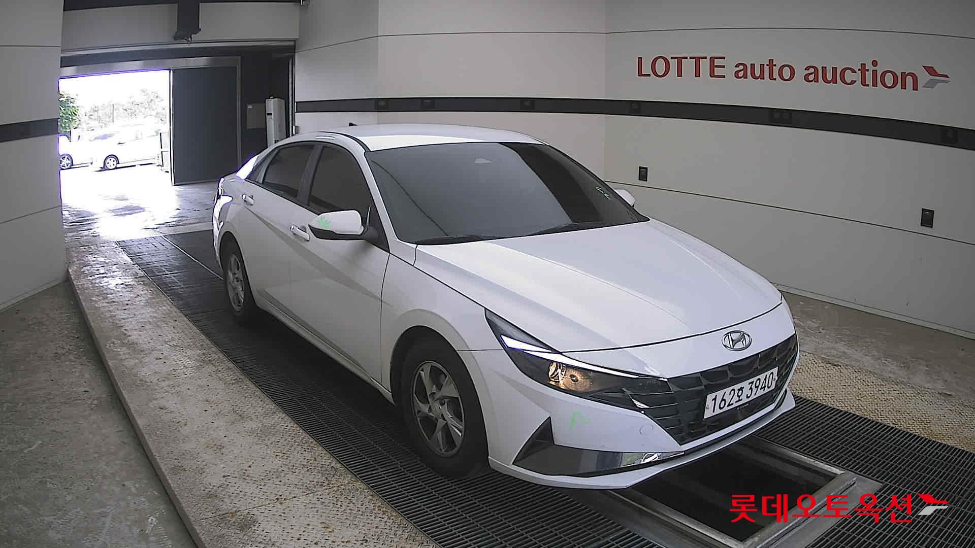 2021 - hyundai avante