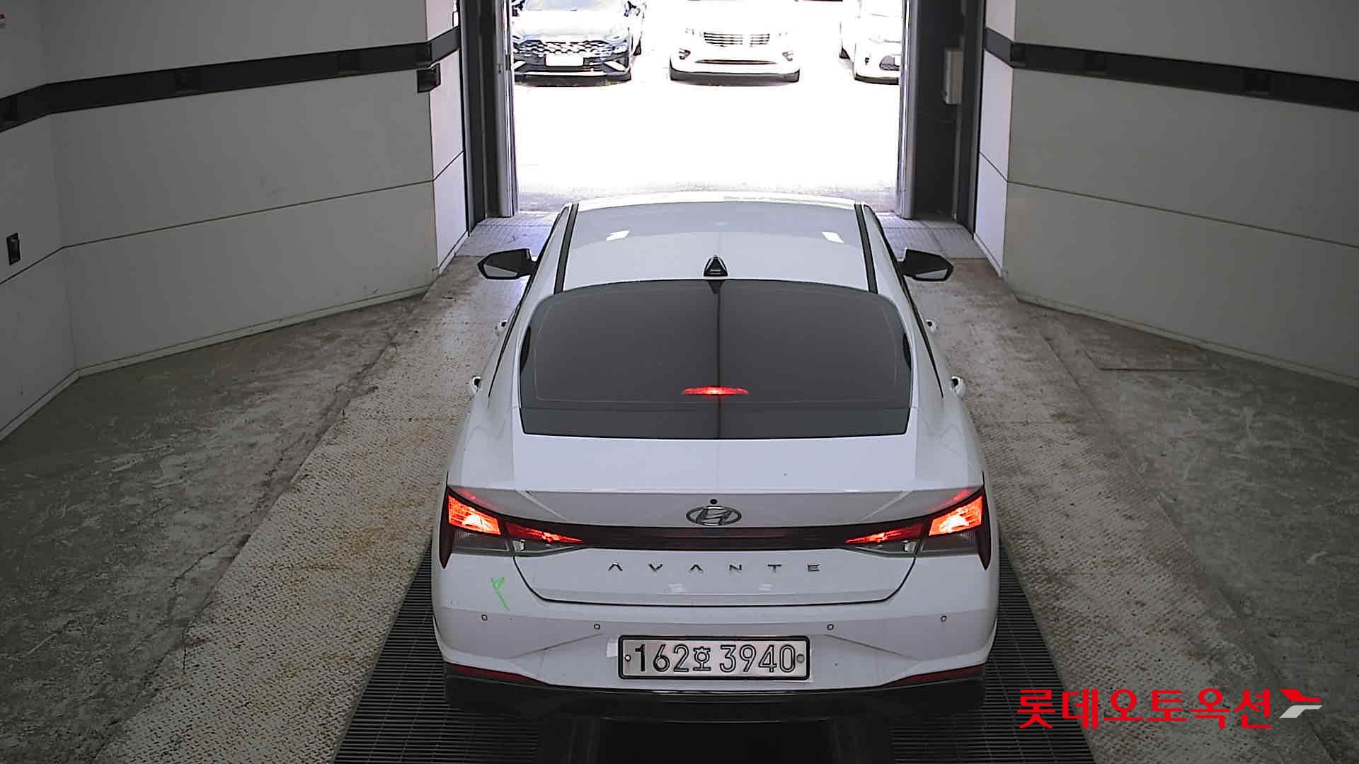 2021 - hyundai avante