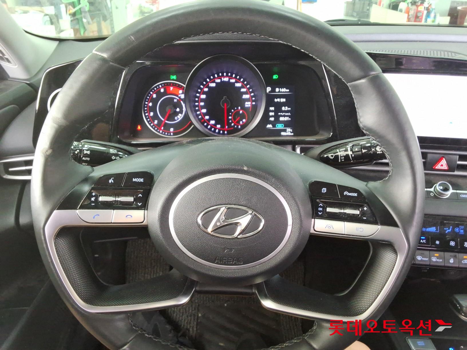 2021 - hyundai avante