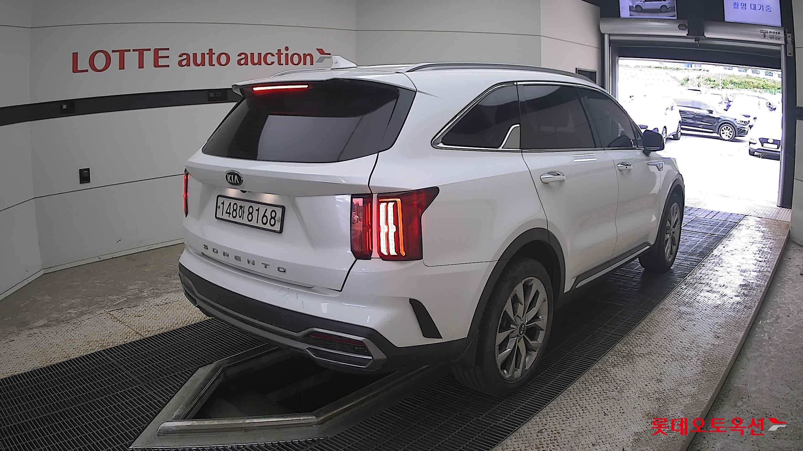 2021 - kia sorento