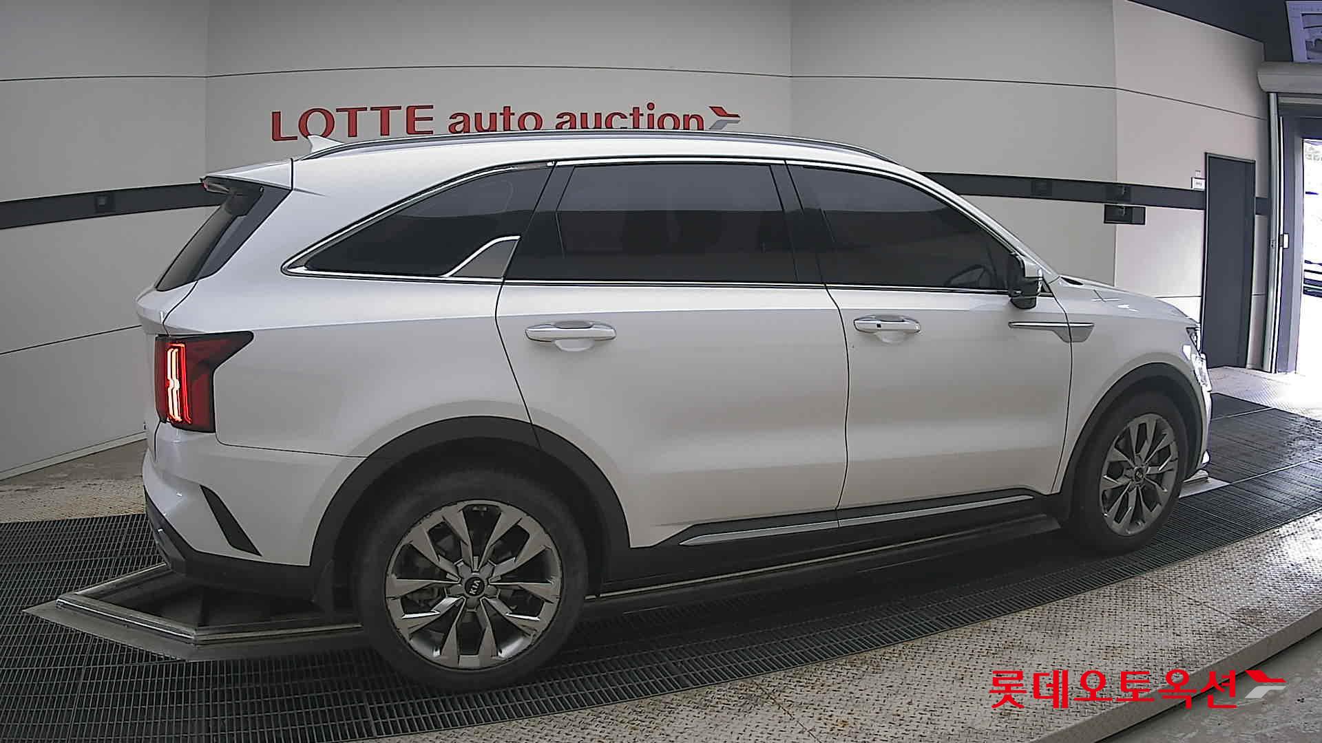 2021 - kia sorento