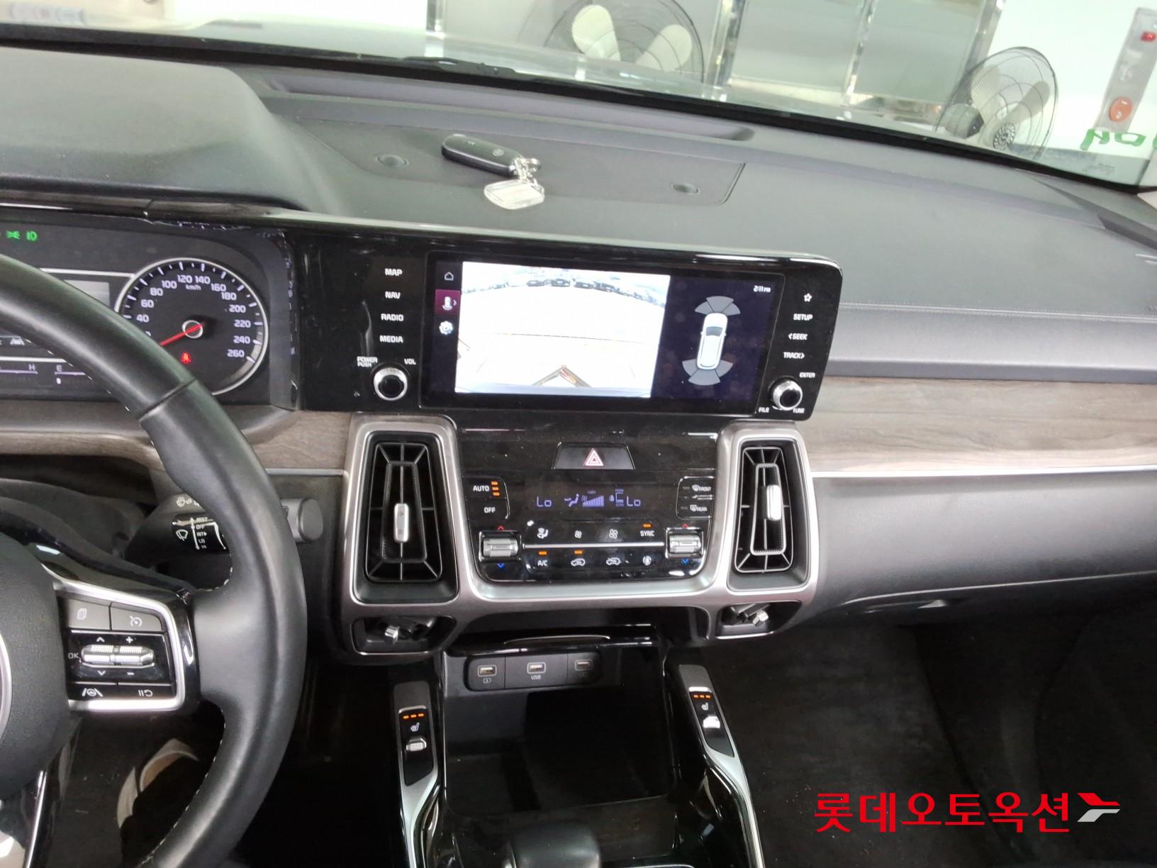 2021 - kia sorento