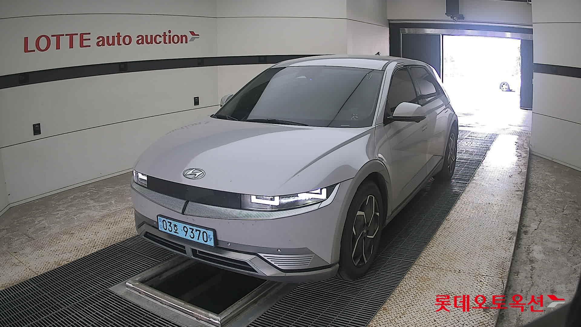2022 - hyundai ioniq