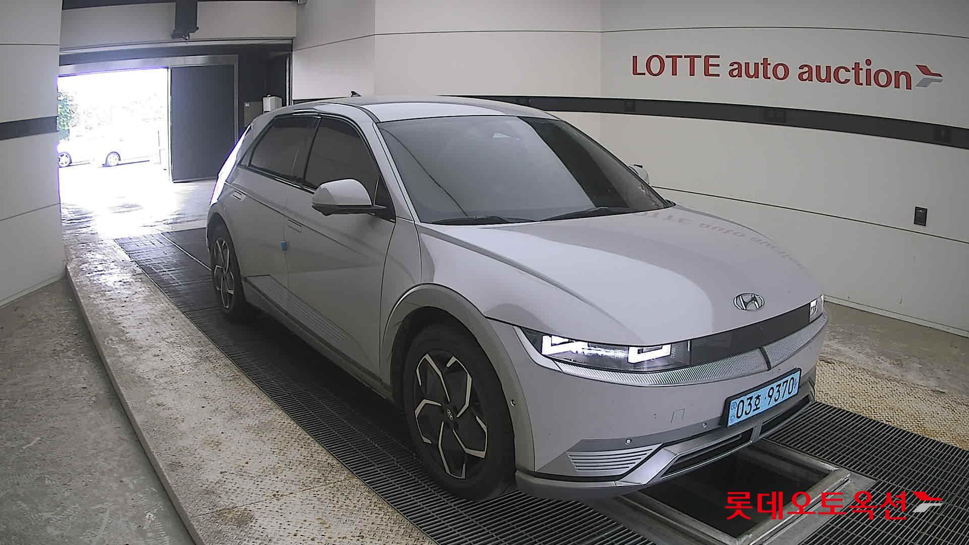 2022 - hyundai ioniq
