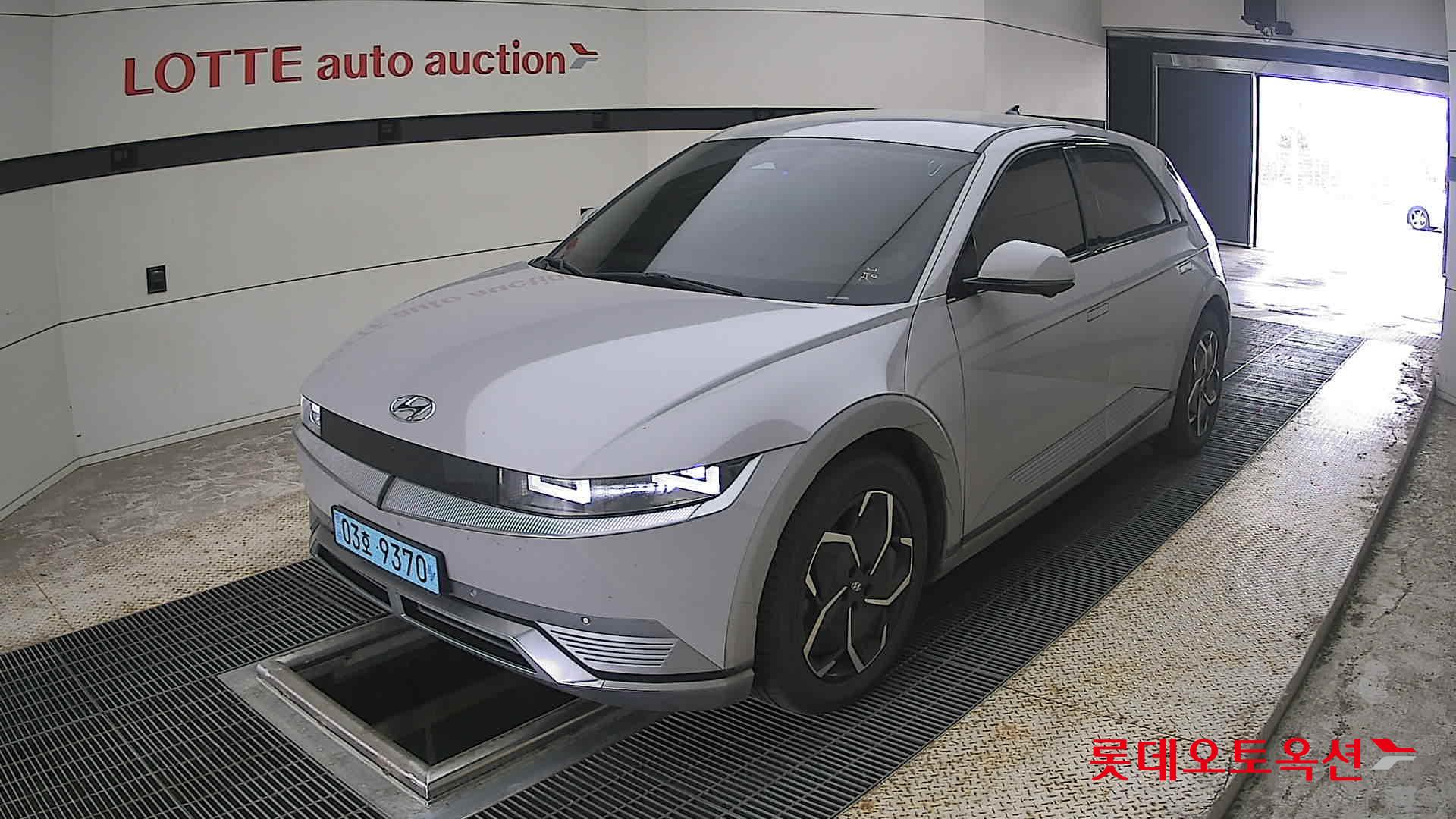 2022 - hyundai ioniq