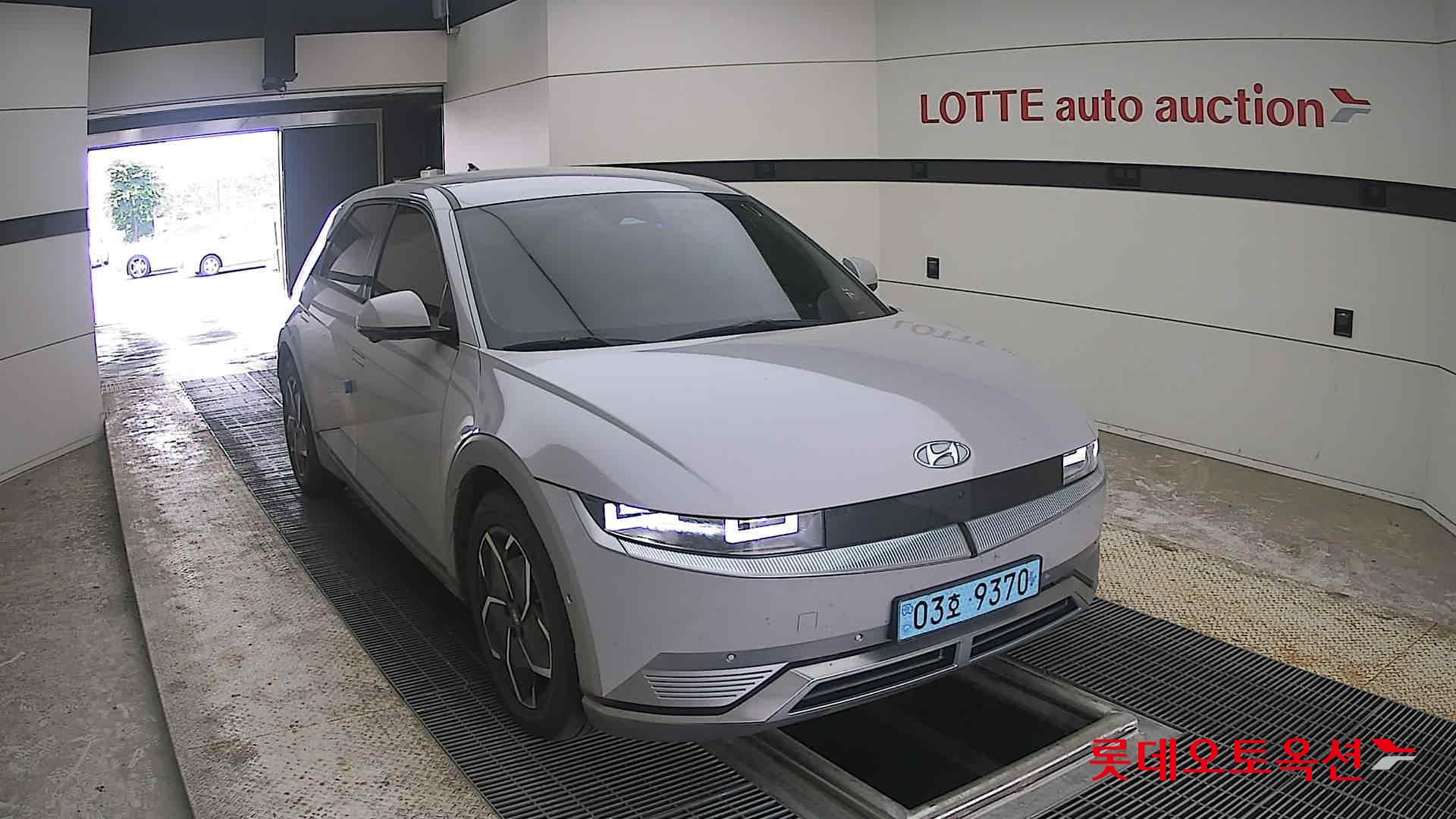 2022 - hyundai ioniq