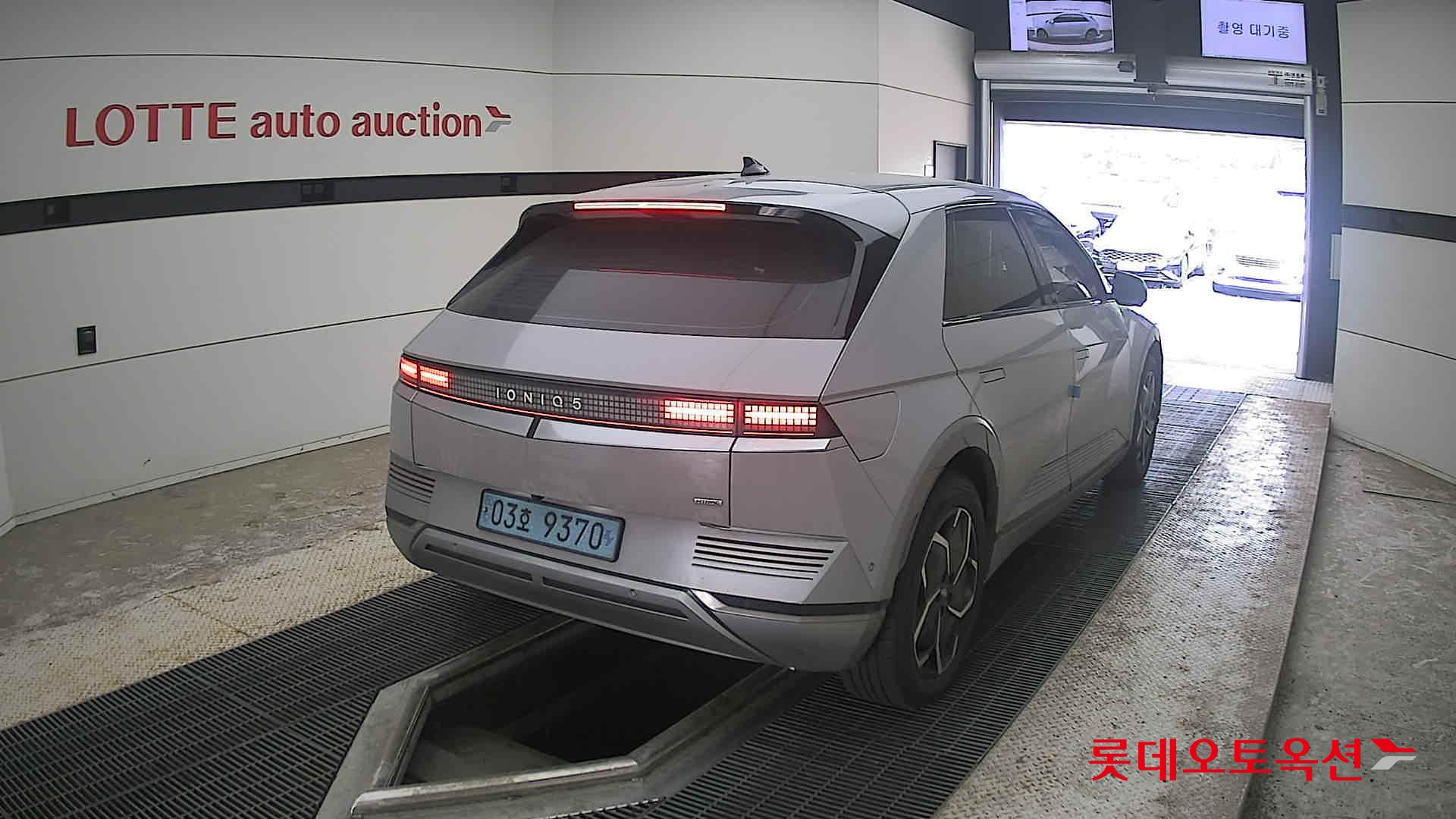 2022 - hyundai ioniq