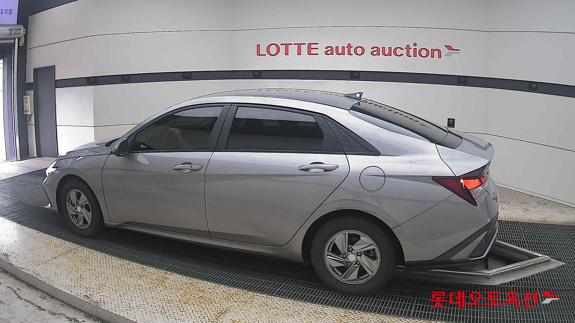 2024 - hyundai avante