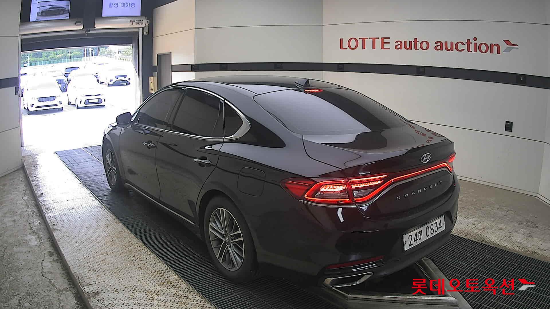 2019 - hyundai grandeur