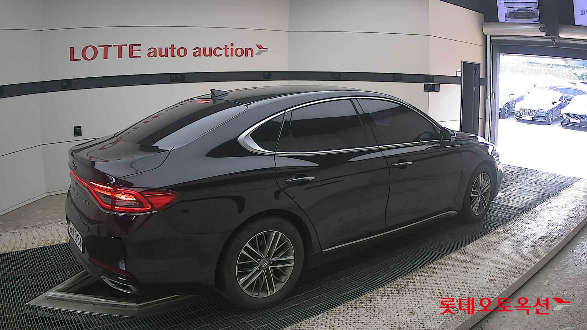 2019 - hyundai grandeur