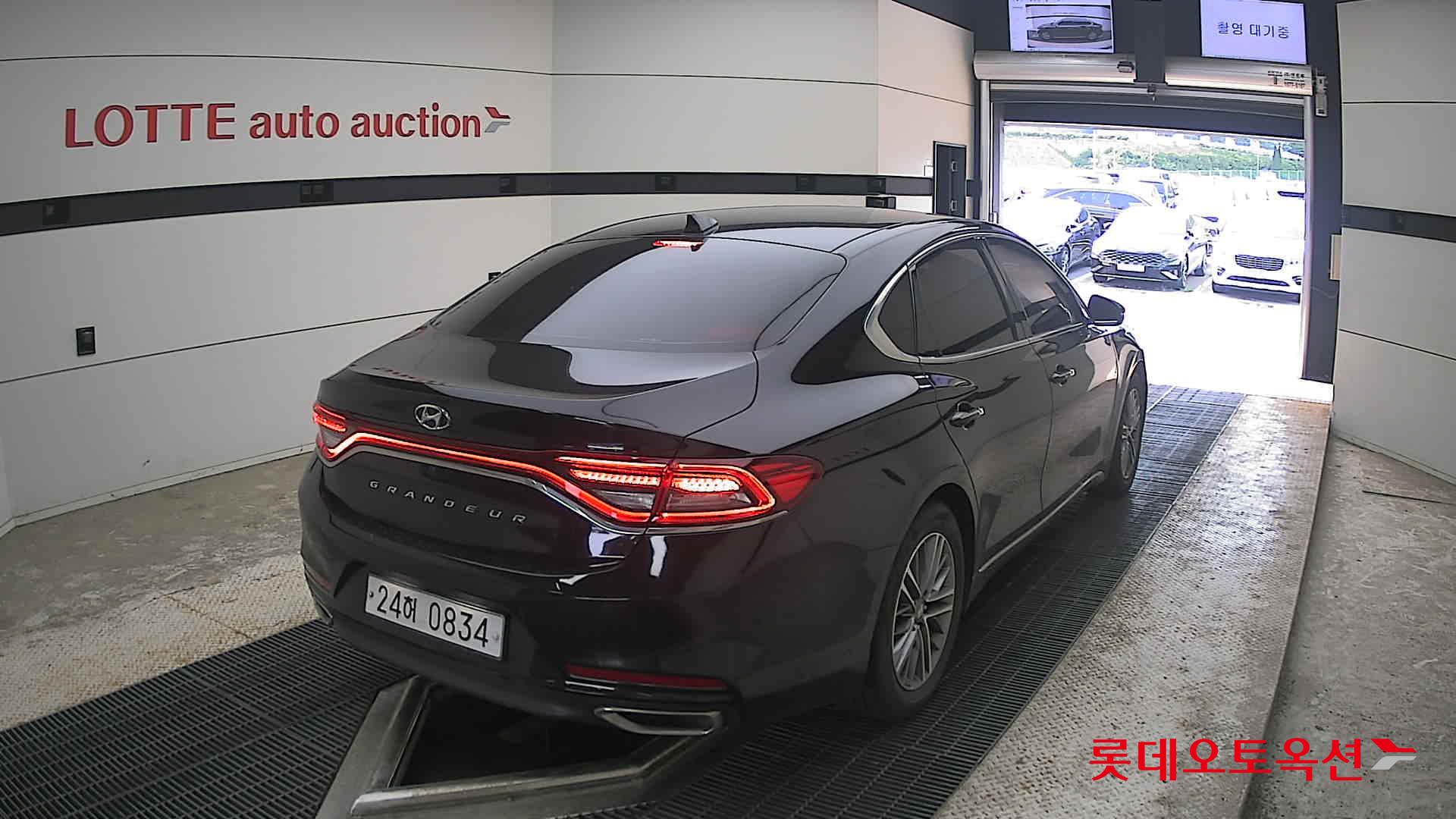 2019 - hyundai grandeur