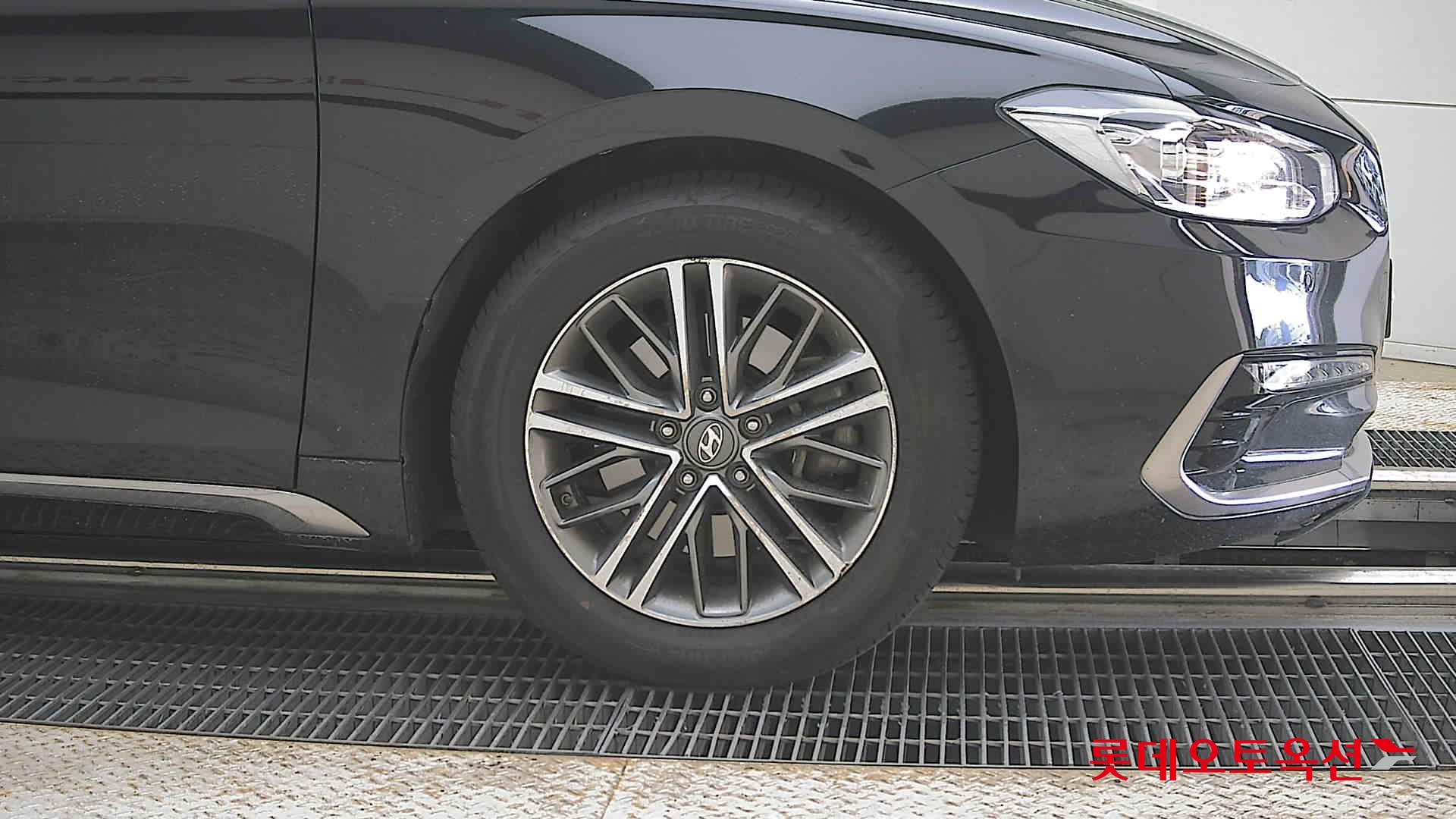 2019 - hyundai grandeur
