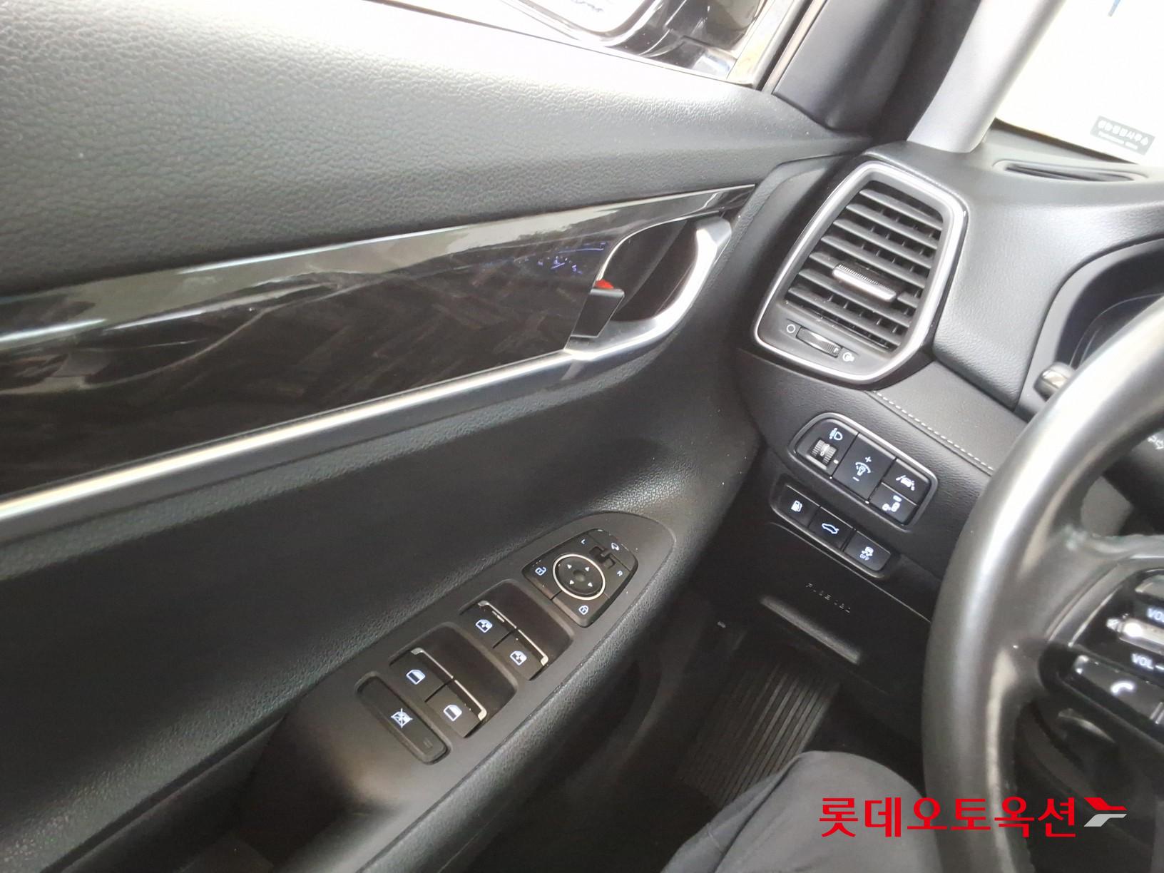 2019 - hyundai grandeur