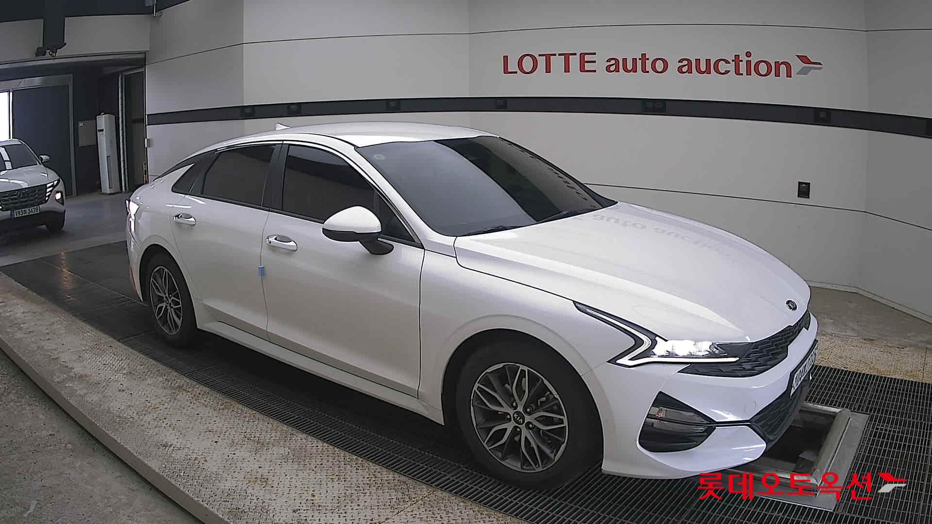 2020 - kia k5