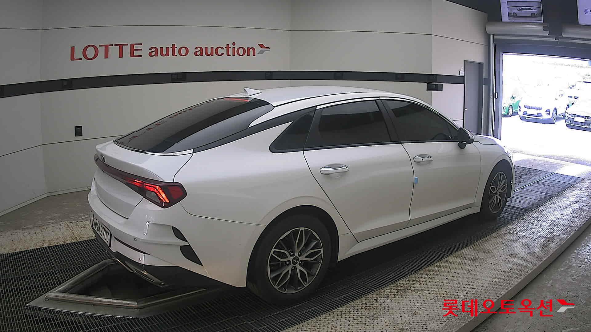 2020 - kia k5