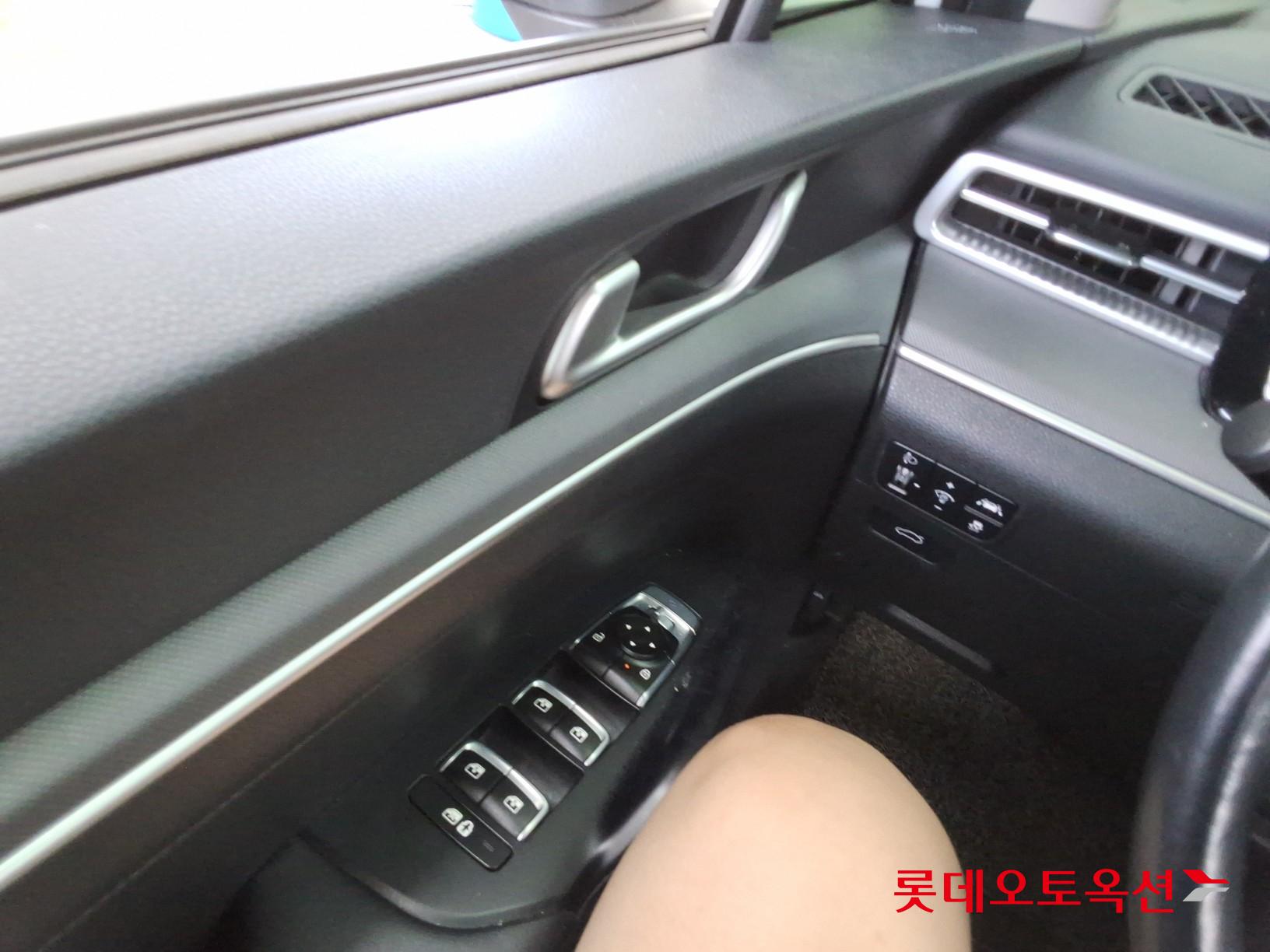 2020 - kia k5