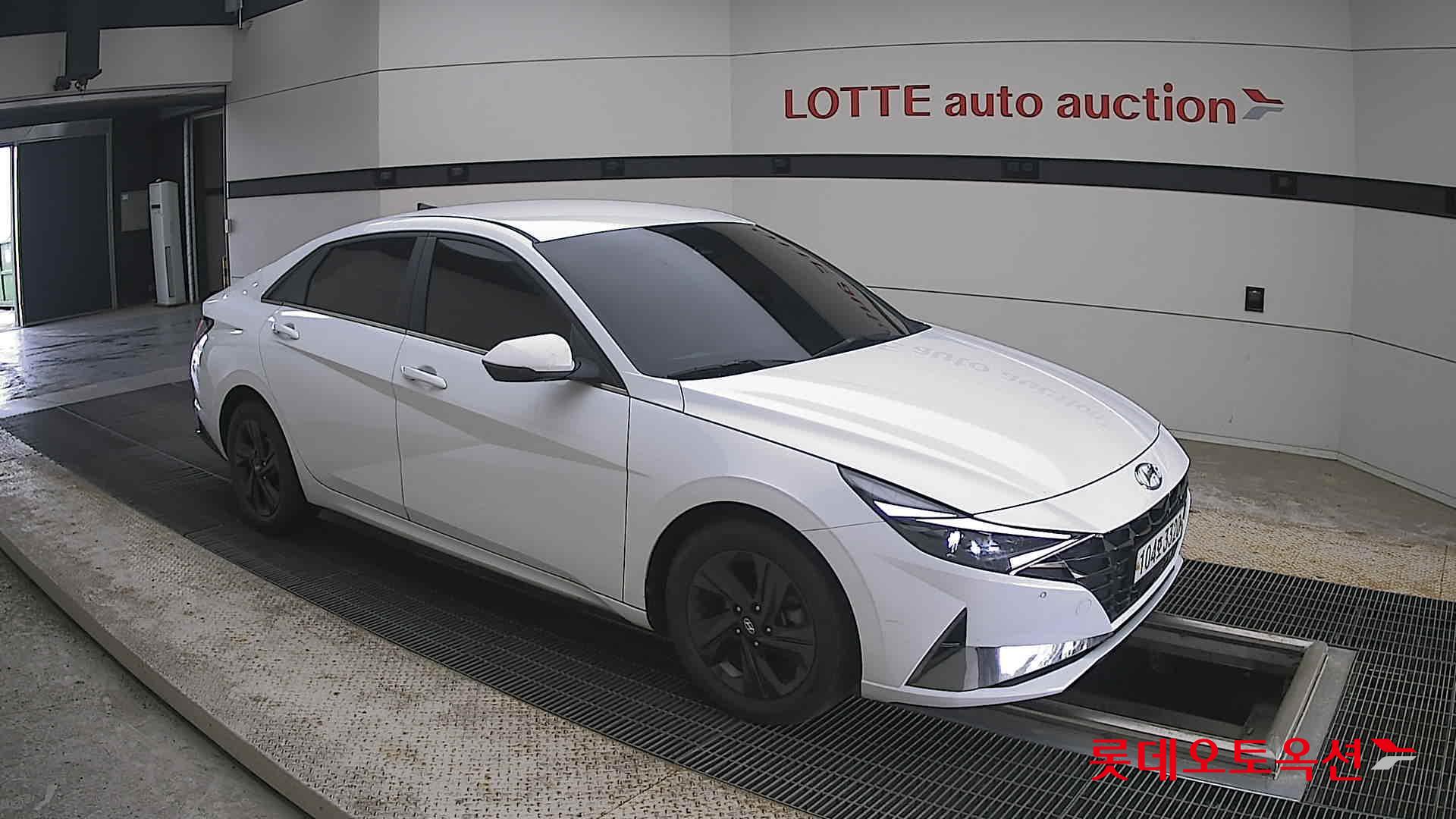 2021 - hyundai avante